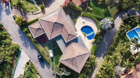 Beautiful house with five suites, sensational view of Geribá Beach,...