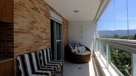 Apartamento para locação temporada na Riviera de São Lourenço.