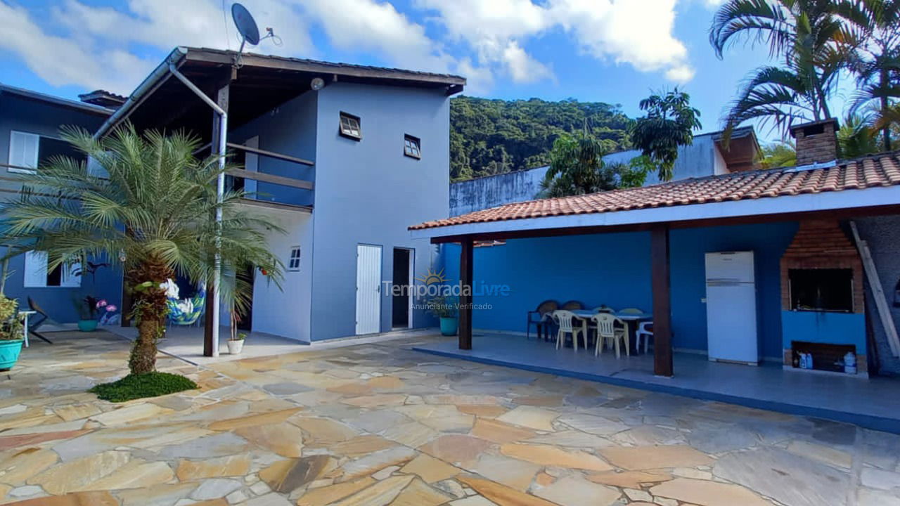 Casa para aluguel de temporada em São Sebastião (Juquehy)