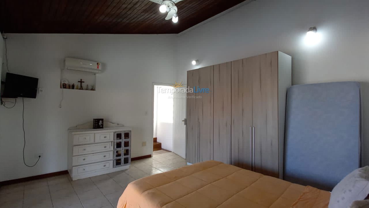 Casa para aluguel de temporada em São Sebastião (Juquehy)