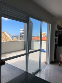 3 BEDROOM PENTHOUSE VIEW OF THE SEA AND 50M FROM PRAIA DOS INGLESES