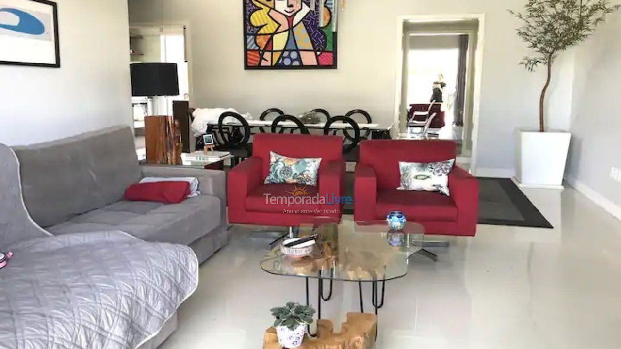 House for vacation rental in Florianopolis (Jurerê Internacional)