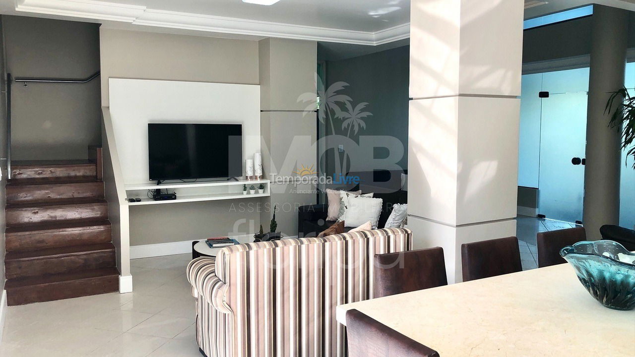 House for vacation rental in Florianopolis (Jurerê Internacional)