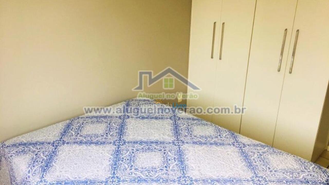 Apartamento para aluguel de temporada em Florianópolis (Praia Brava)