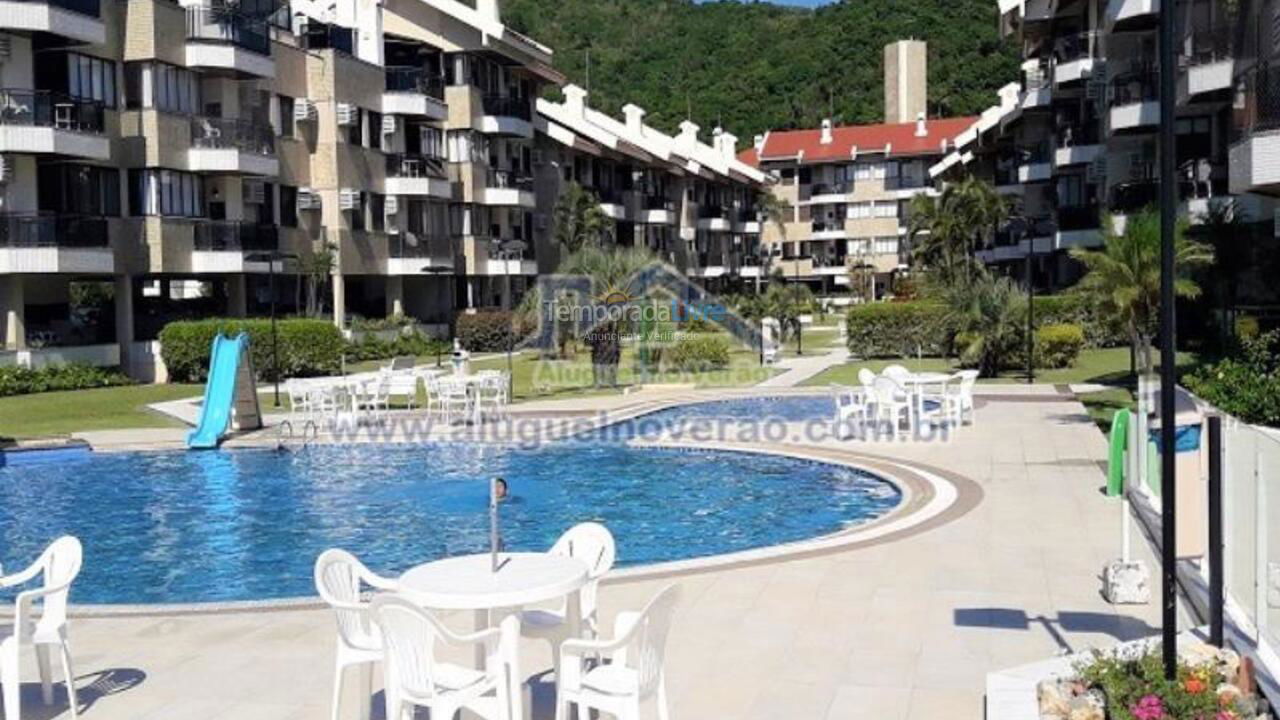 Apartamento para aluguel de temporada em Florianópolis (Praia Brava)