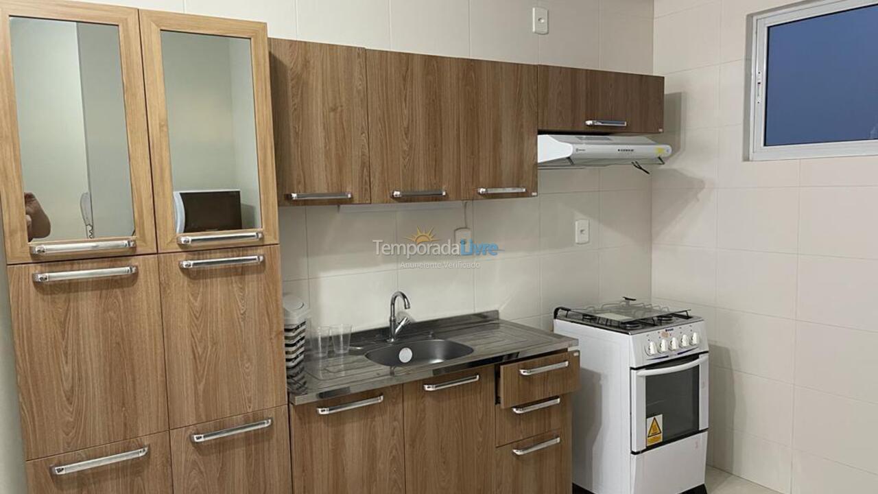 Apartamento para aluguel de temporada em Florianopolis (Praia dos Ingleses)