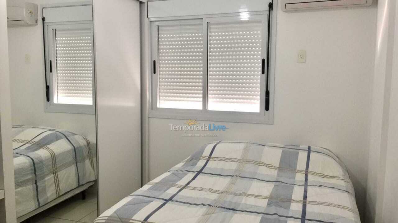 Apartamento para aluguel de temporada em Florianopolis (Praia dos Ingleses)