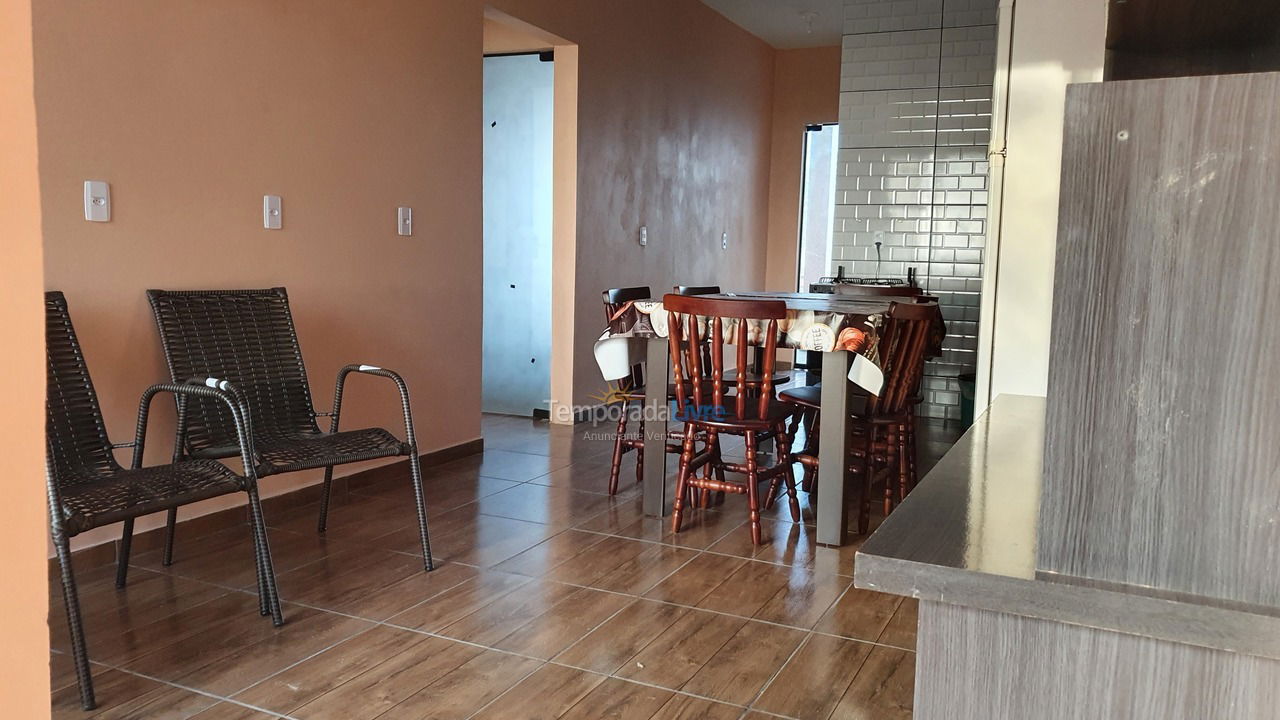 Apartamento para alquiler de vacaciones em Balneário Gaivota (Praia Lagoa Cortada)