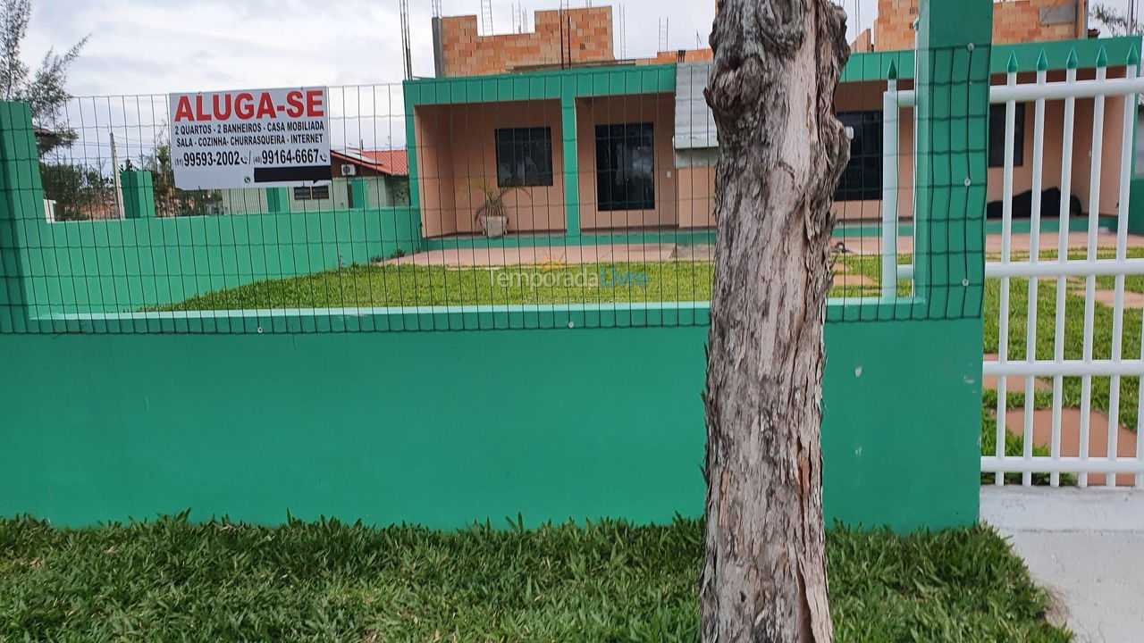 Apartamento para alquiler de vacaciones em Balneário Gaivota (Praia Lagoa Cortada)