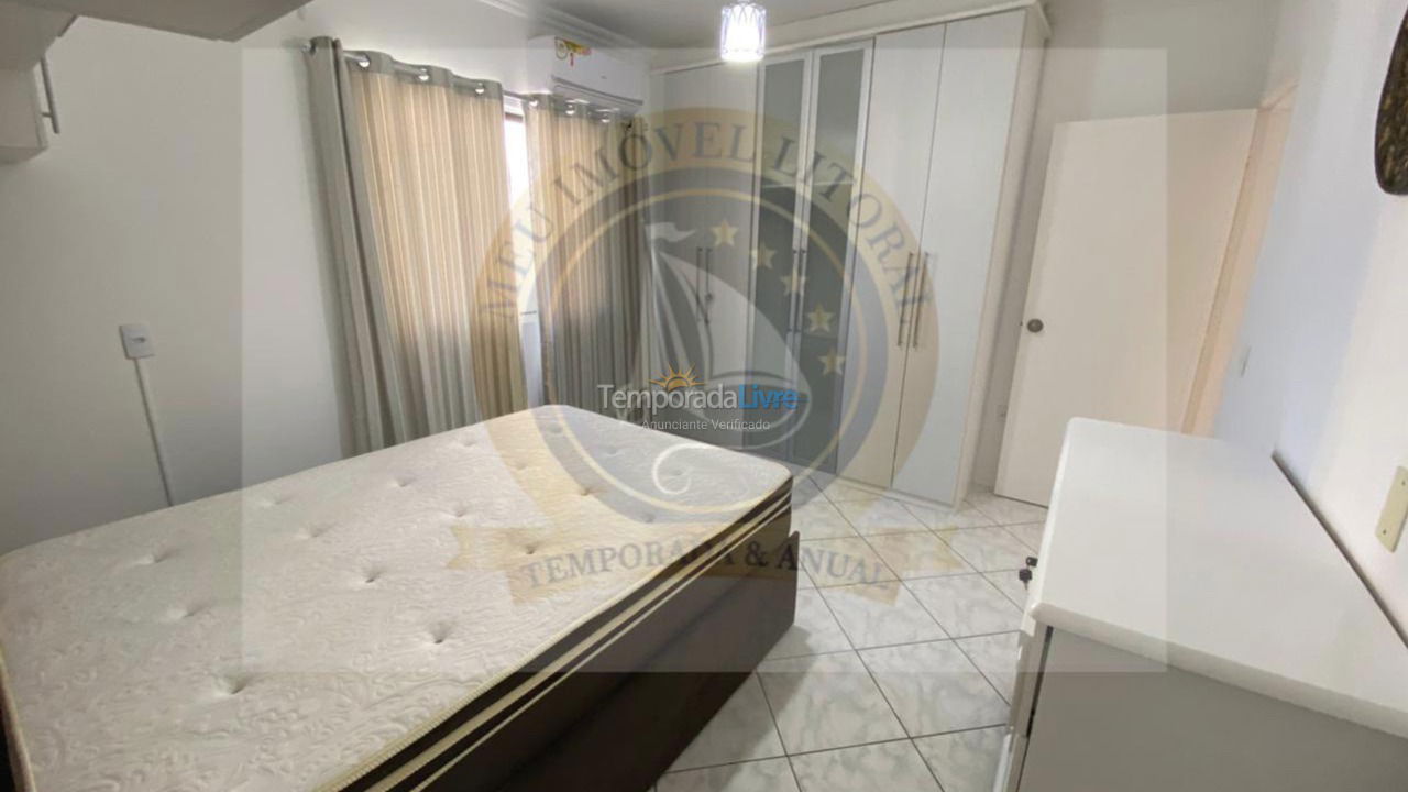 Apartment for vacation rental in Itapema (Meia Praia)