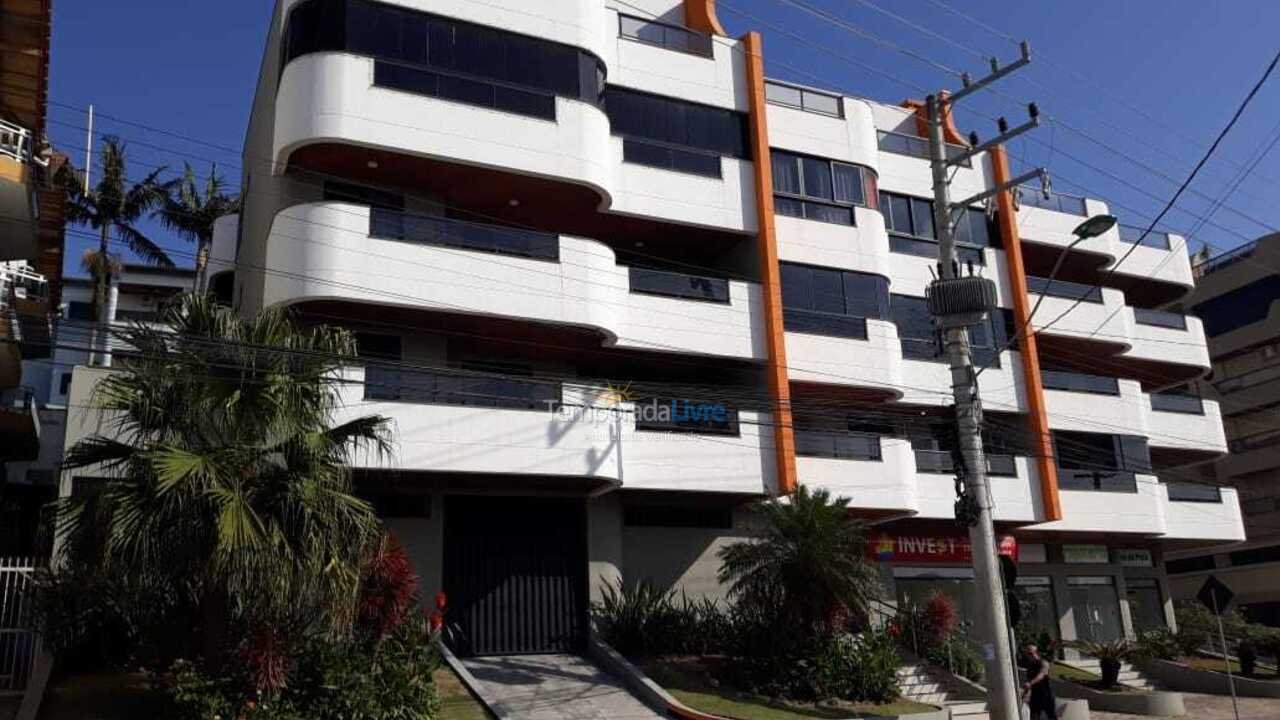 Apartamento para aluguel de temporada em Bombinhas (Bombinhas Centro)