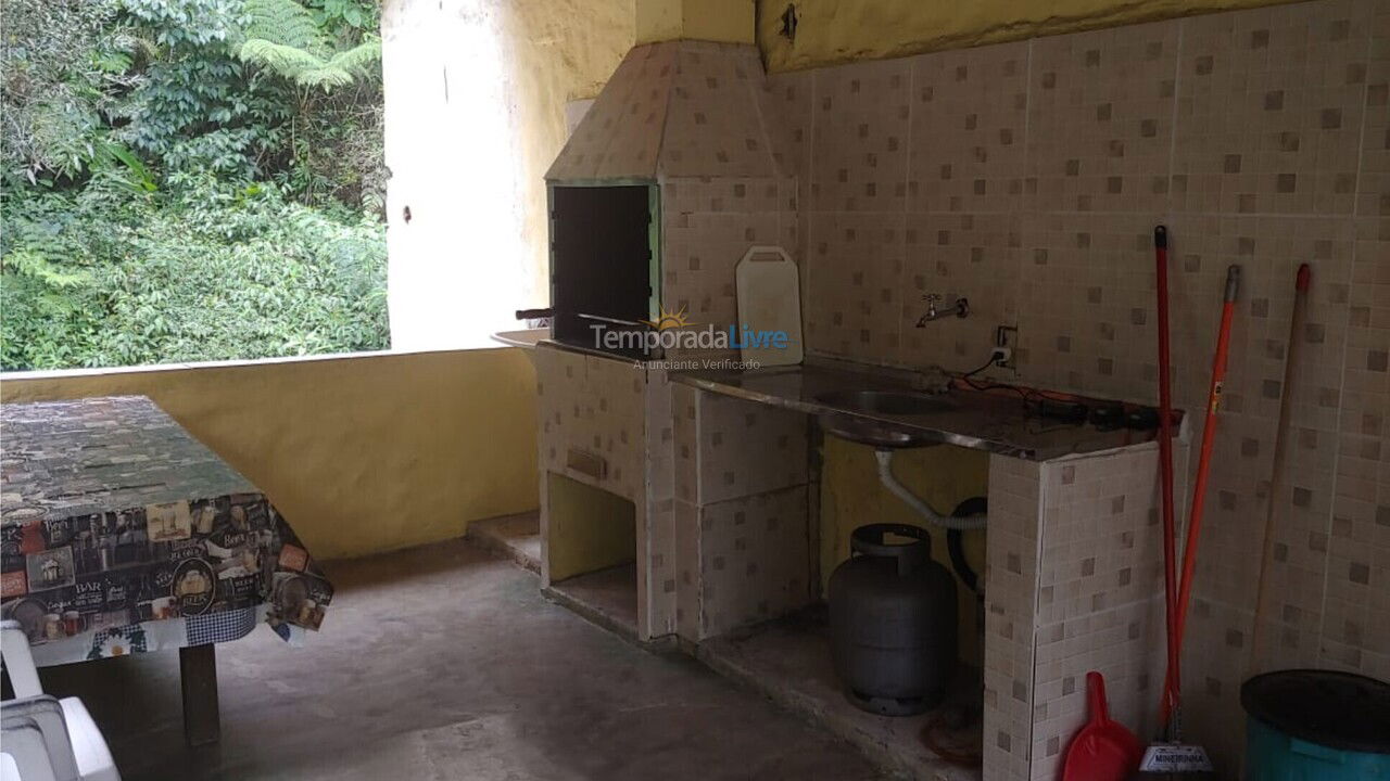 Casa para aluguel de temporada em Ubatuba (Lagoinha)