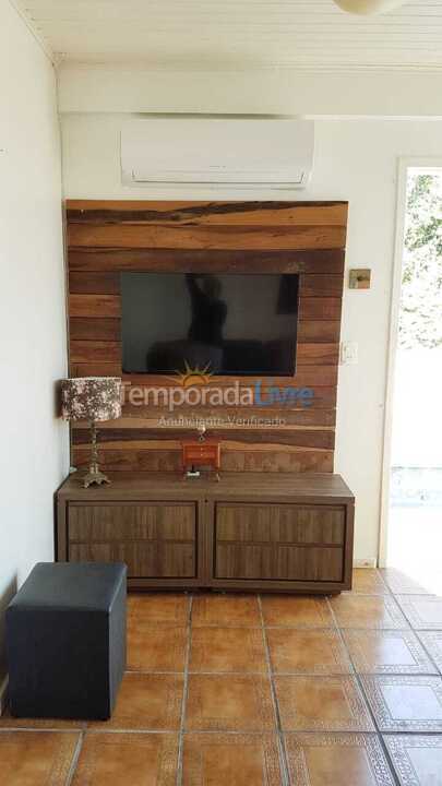 Apartamento para aluguel de temporada em Florianopolis (Canasvieiras)