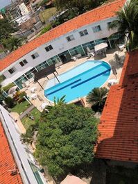 Ótima piscina e localização 