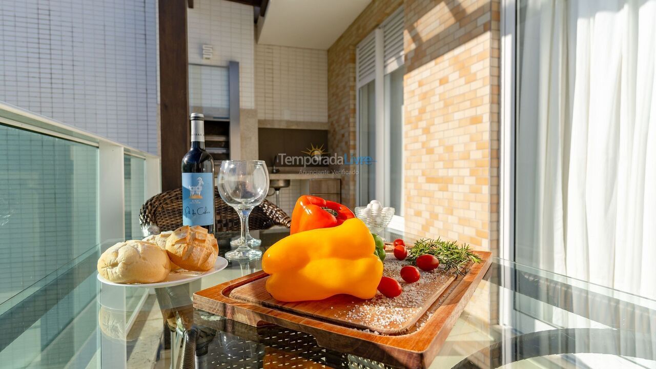 Apartment for vacation rental in Bombinhas (Praia de Bombinhas)