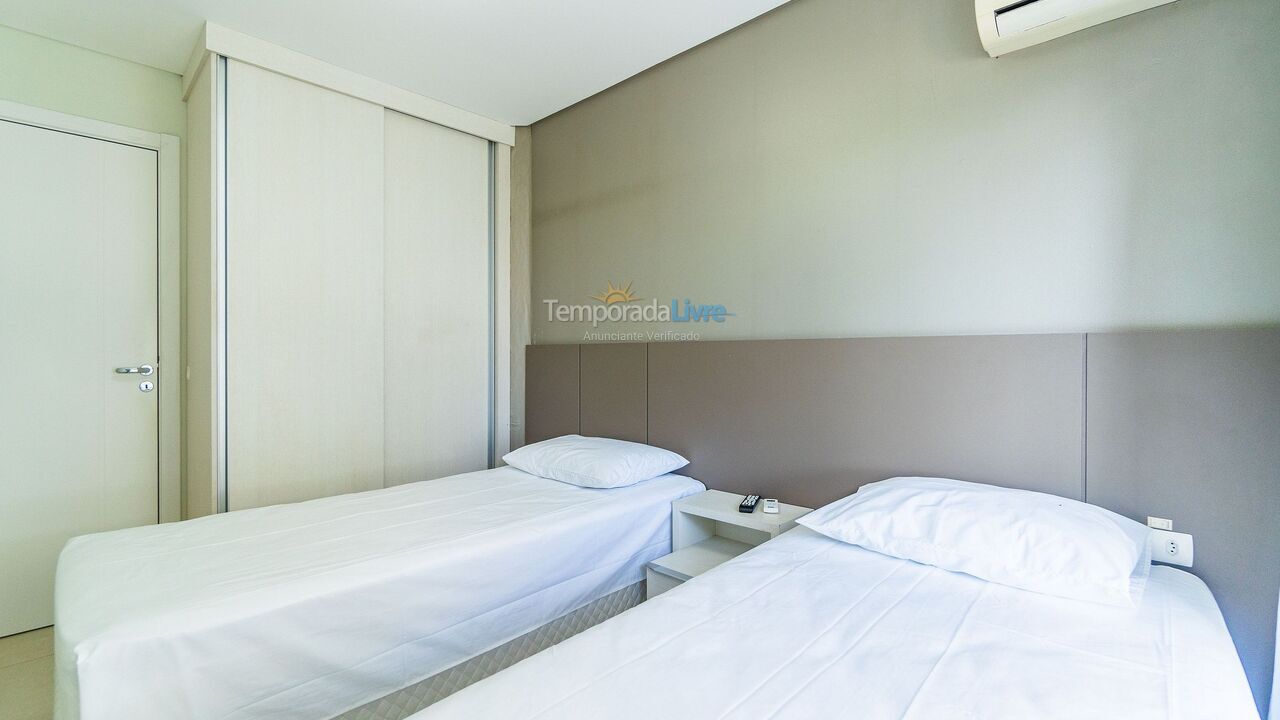 Apartamento para aluguel de temporada em Bombinhas (Praia de Bombinhas)