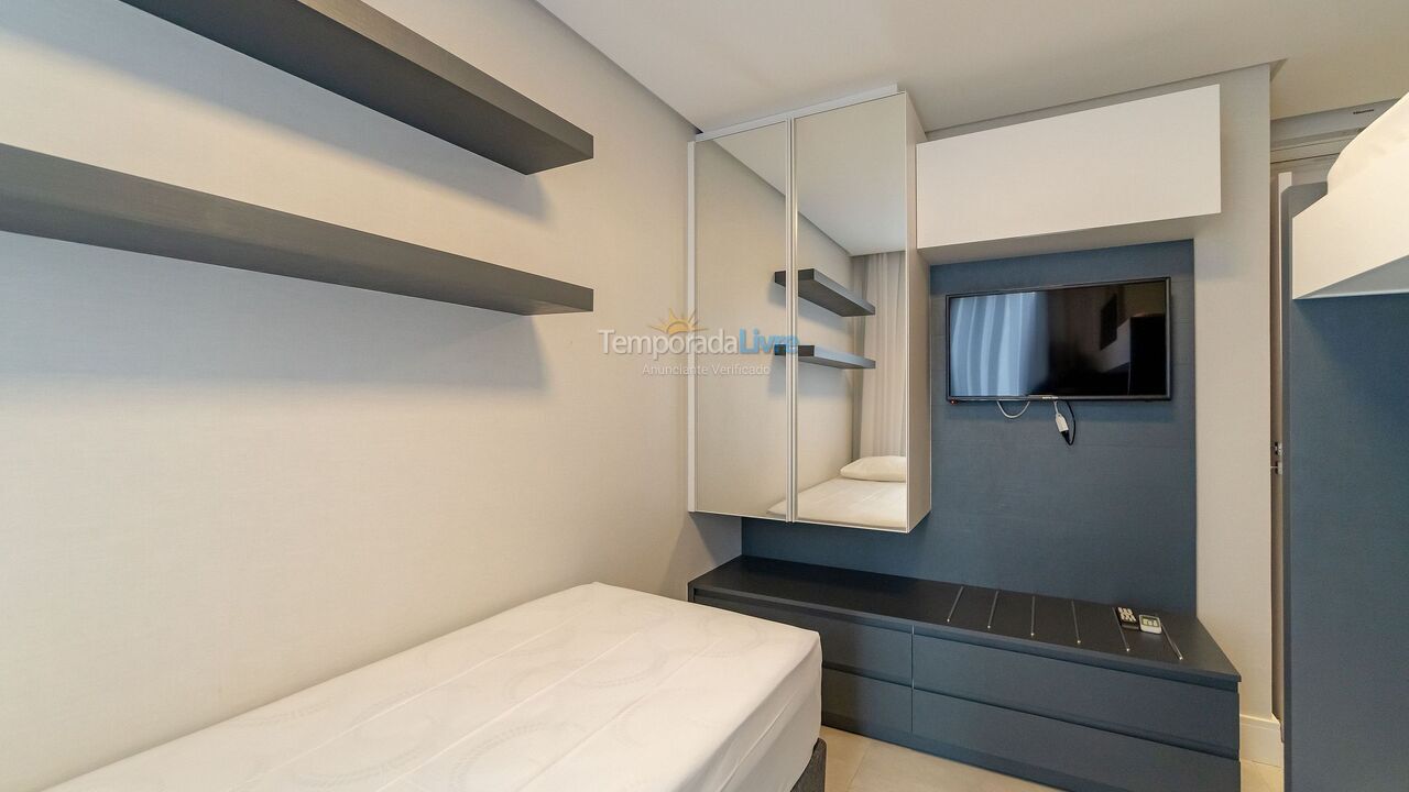 Apartment for vacation rental in Bombinhas (Praia de Bombinhas)