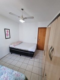 03 rooms on Rua da Praia, in Guarapari with 2 parking spaces