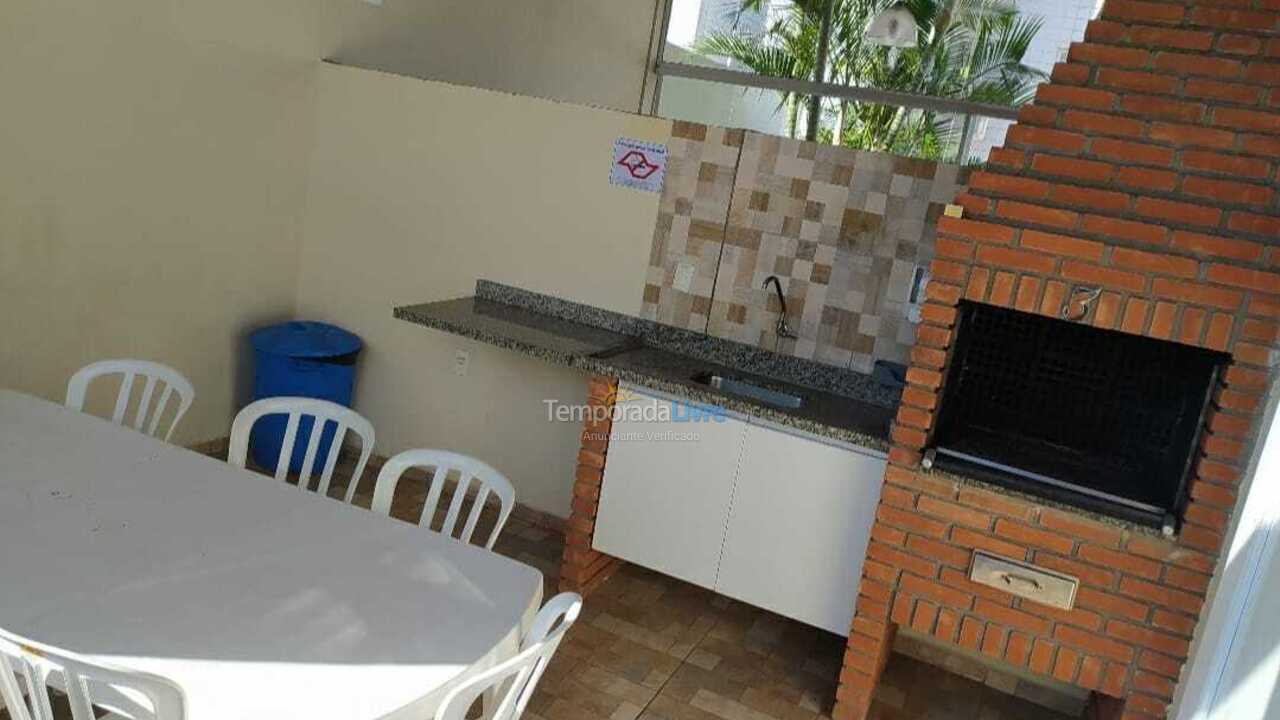 Apartamento para aluguel de temporada em Guarujá (Enseada)