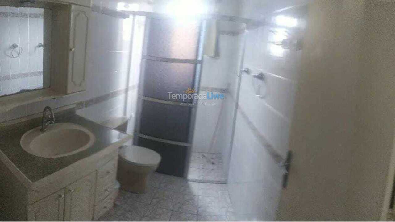 Apartamento para aluguel de temporada em Guarujá (Enseada)