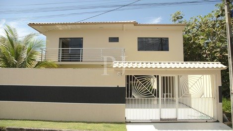 House in a gated community, security, swimming pool, WiFi and air conditioning
