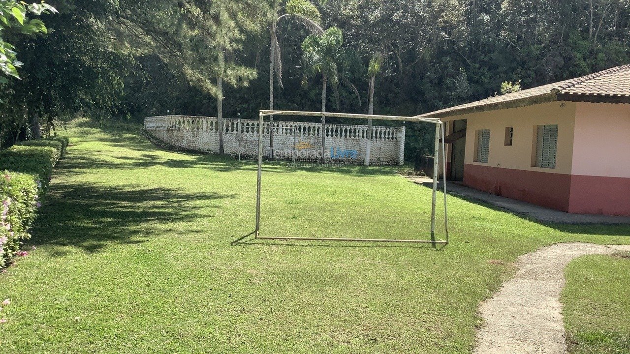 Chácara / sítio para aluguel de temporada em Mogi das Cruzes (Taiaçupeba)