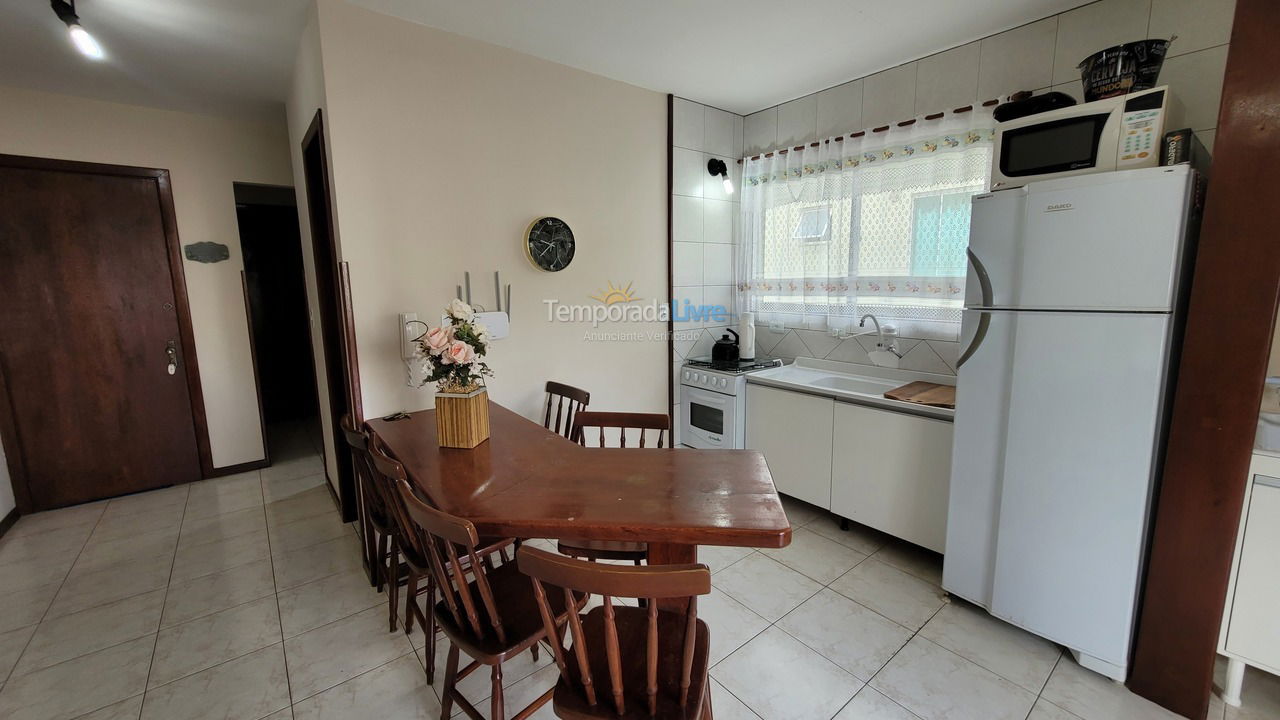 Apartment for vacation rental in Bombinhas (Praia de Bombas)