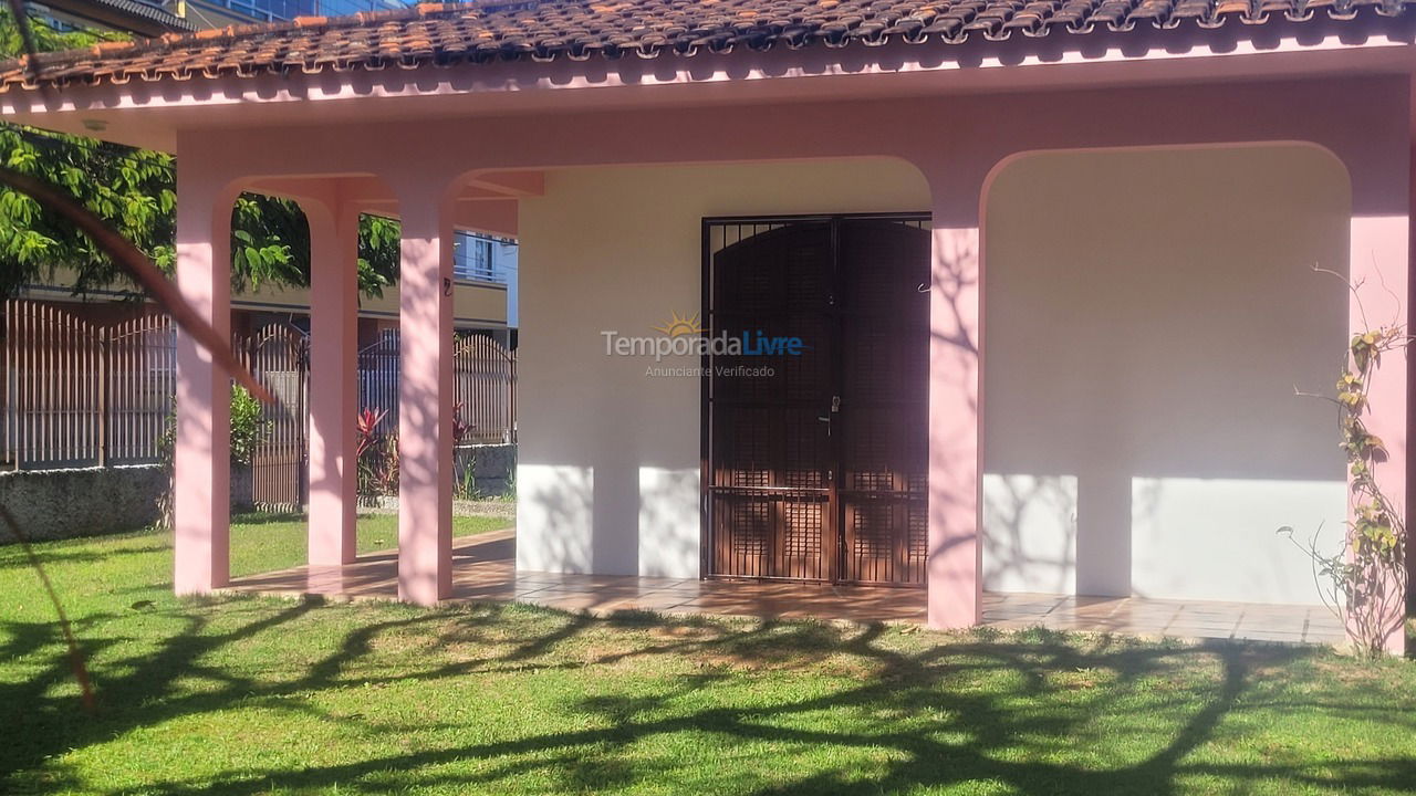 House for vacation rental in Florianopolis (Canasvieiras)