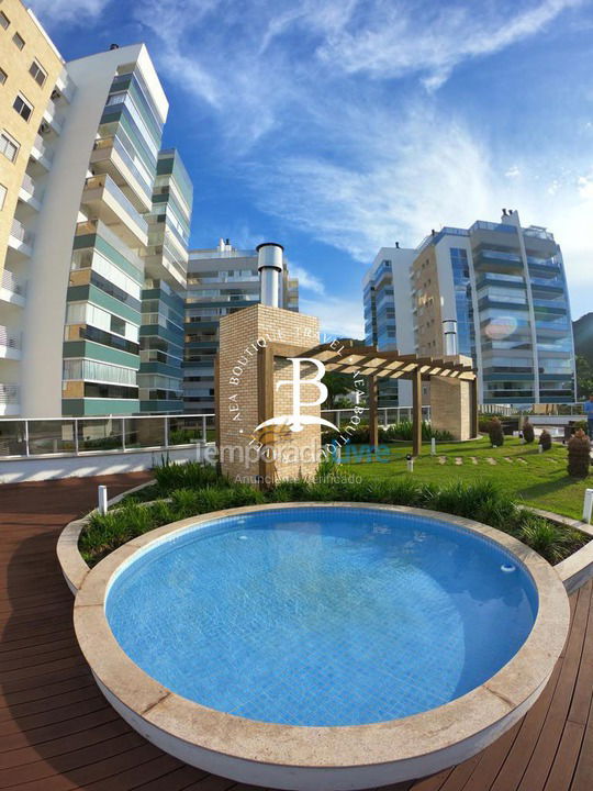 Apartamento para alquiler de vacaciones em Governador Celso Ramos (Praia de Palmas)