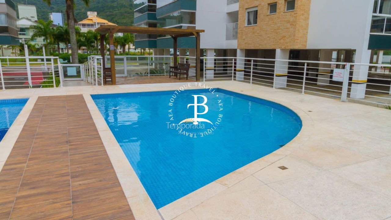 Apartamento para alquiler de vacaciones em Governador Celso Ramos (Praia de Palmas)