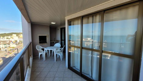 APARTAMENTO COM VISTA PARA O MAR PRAIA BOMBAS