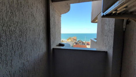 APARTAMENTO COM VISTA PARA O MAR PRAIA BOMBAS