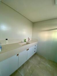 Ótimo apartamento para as férias com a família