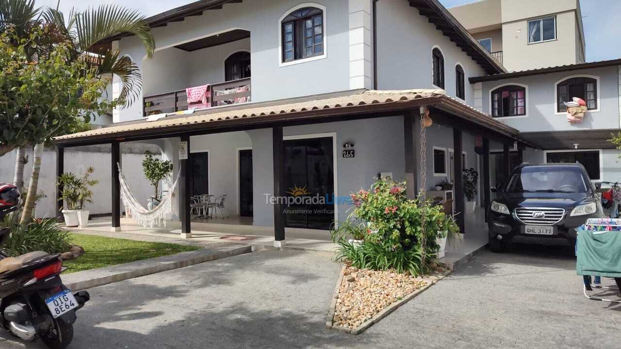 Casa para alquiler de vacaciones em Florianopolis (Praia dos Ingleses)