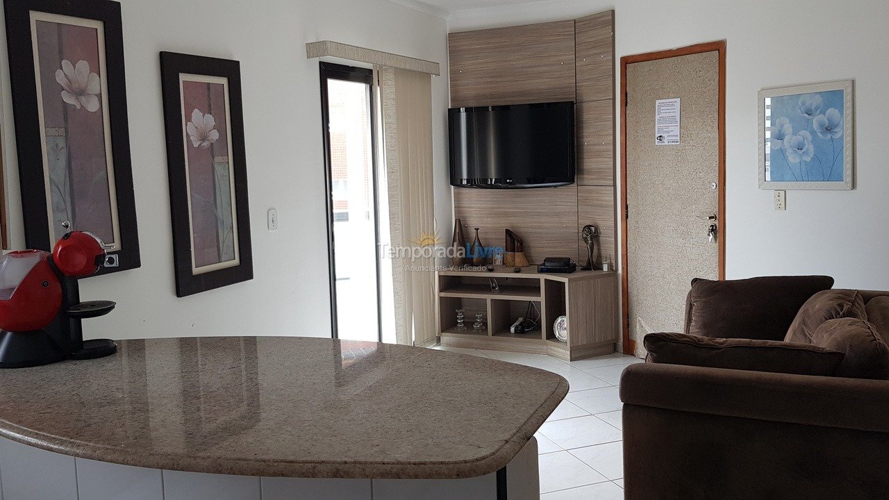 Apartamento para aluguel de temporada em Praia Grande (Guilhermina)