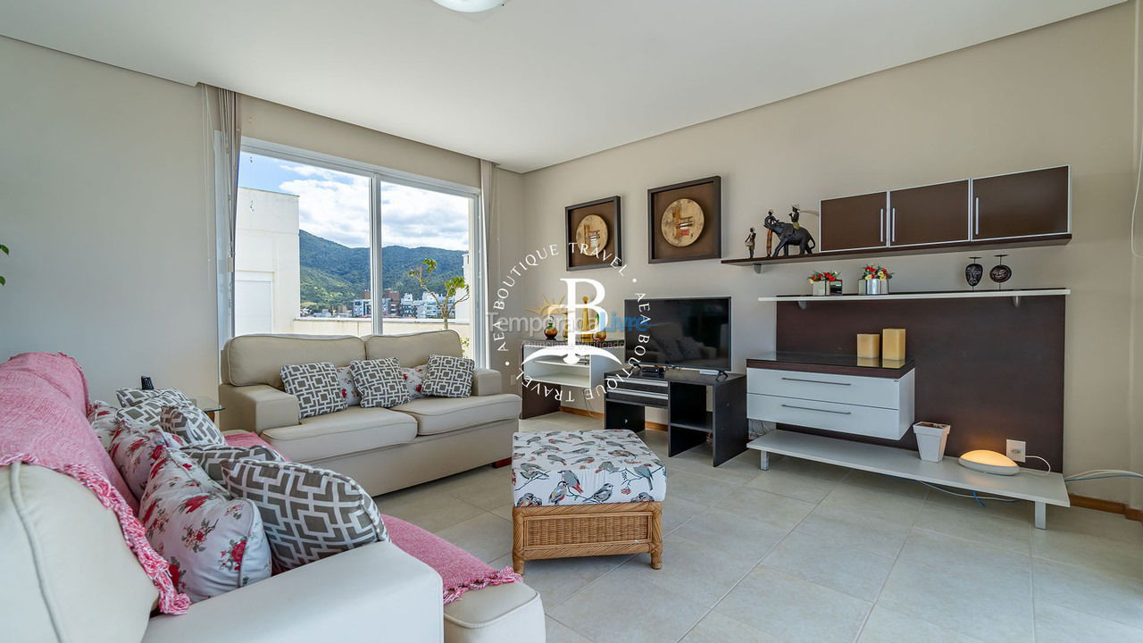 Apartamento para aluguel de temporada em Governador Celso Ramos (Praia de Palmas)