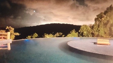Infinity pool at Villas do Pratagy