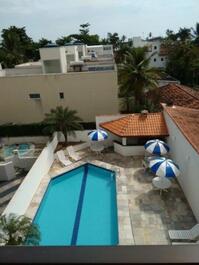 SPACIOUS APARTMENT 200M FROM THE COVE!