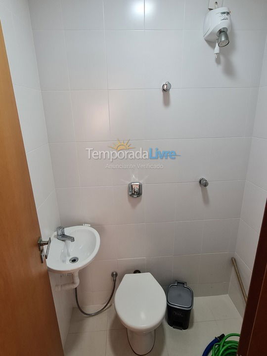 Apartamento para aluguel de temporada em Guarapari (Praia do Morro)