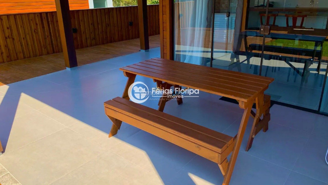 House for vacation rental in Florianopolis (Campeche)