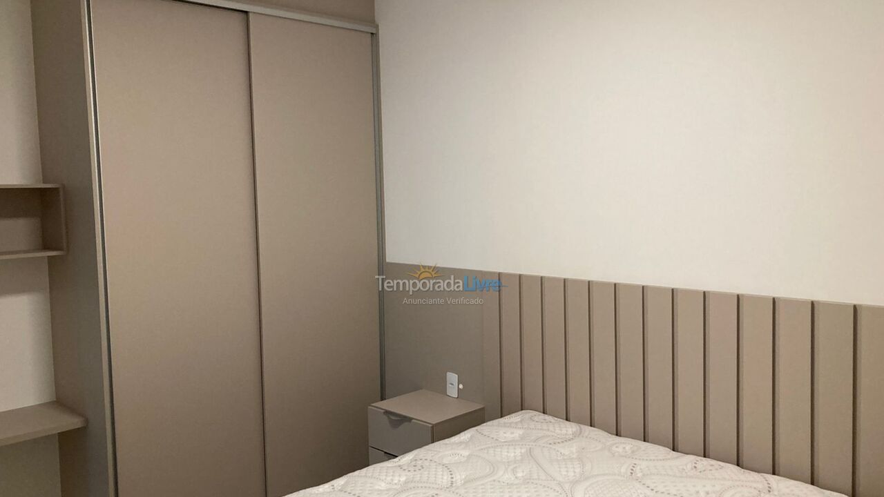 Chácara / sítio para aluguel de temporada em Governador Celso Ramos (Palmas)