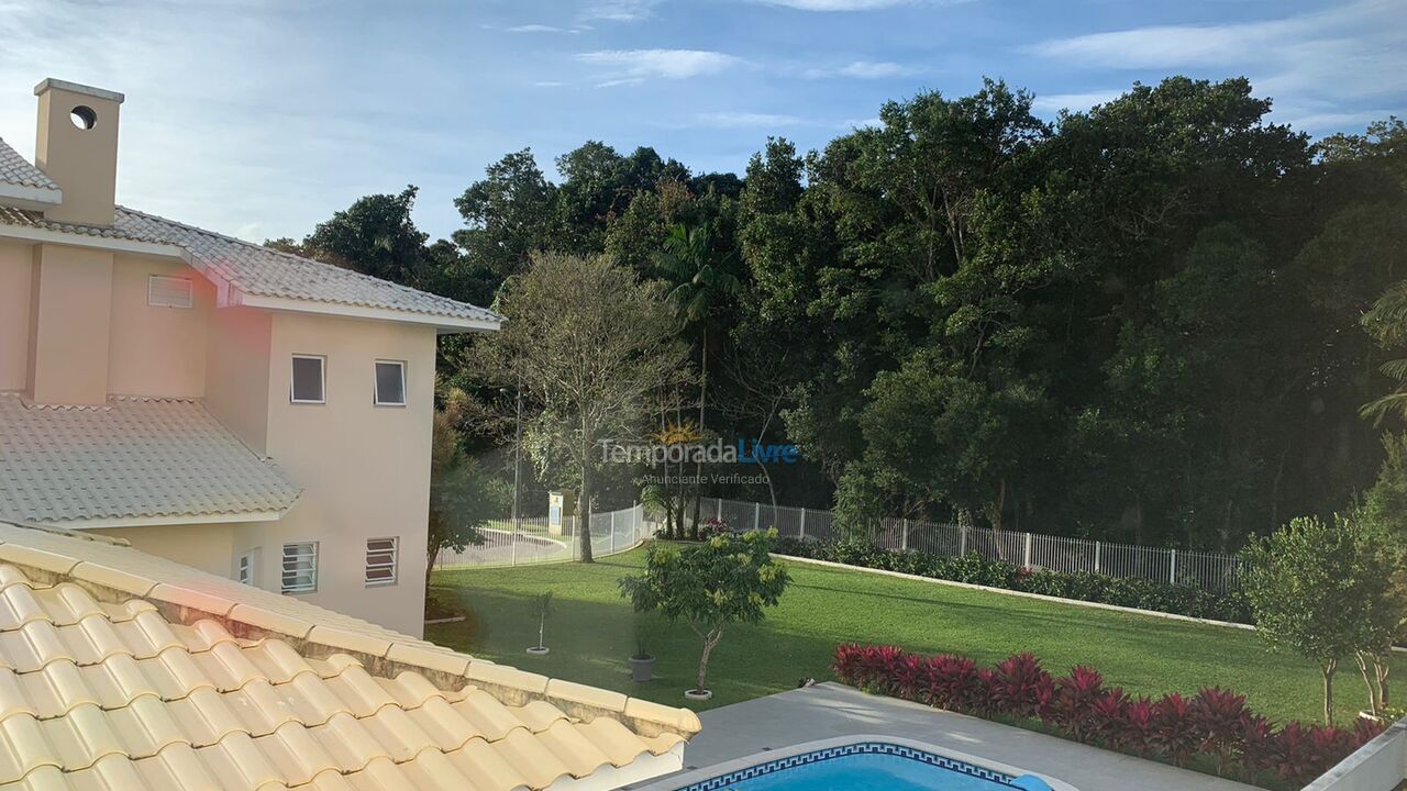 Granja para alquiler de vacaciones em Governador Celso Ramos (Palmas)