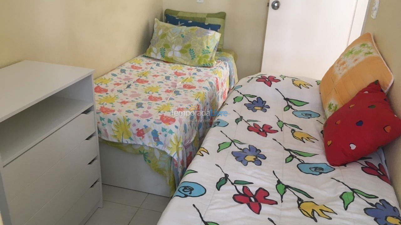 Apartamento para aluguel de temporada em Guarujá (Pitangueiras)