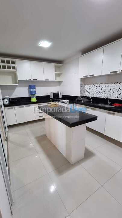 Apartment for vacation rental in Guarapari (Praia do Morro)