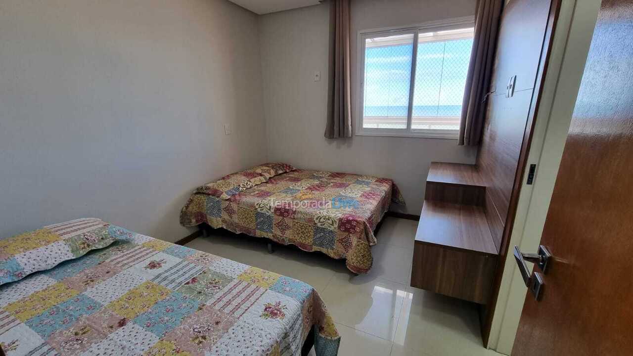 Apartment for vacation rental in Guarapari (Praia do Morro)