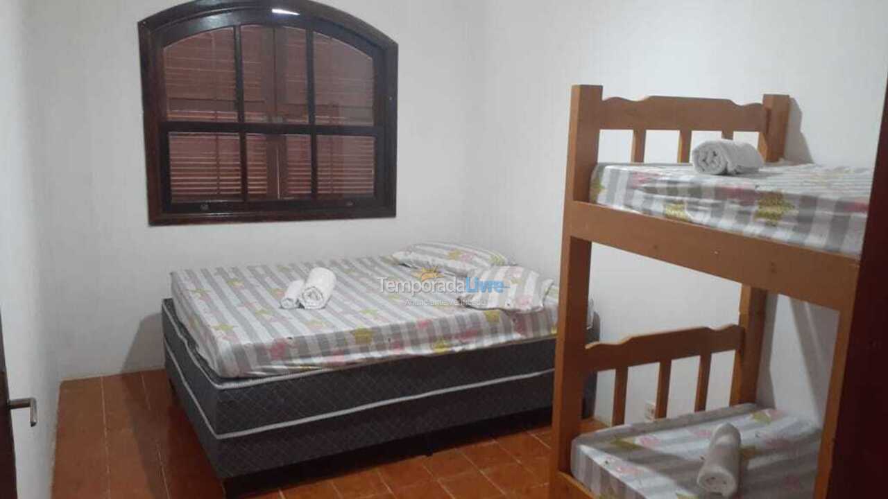 Apartment for vacation rental in Caraguatatuba (Massaguaçu)