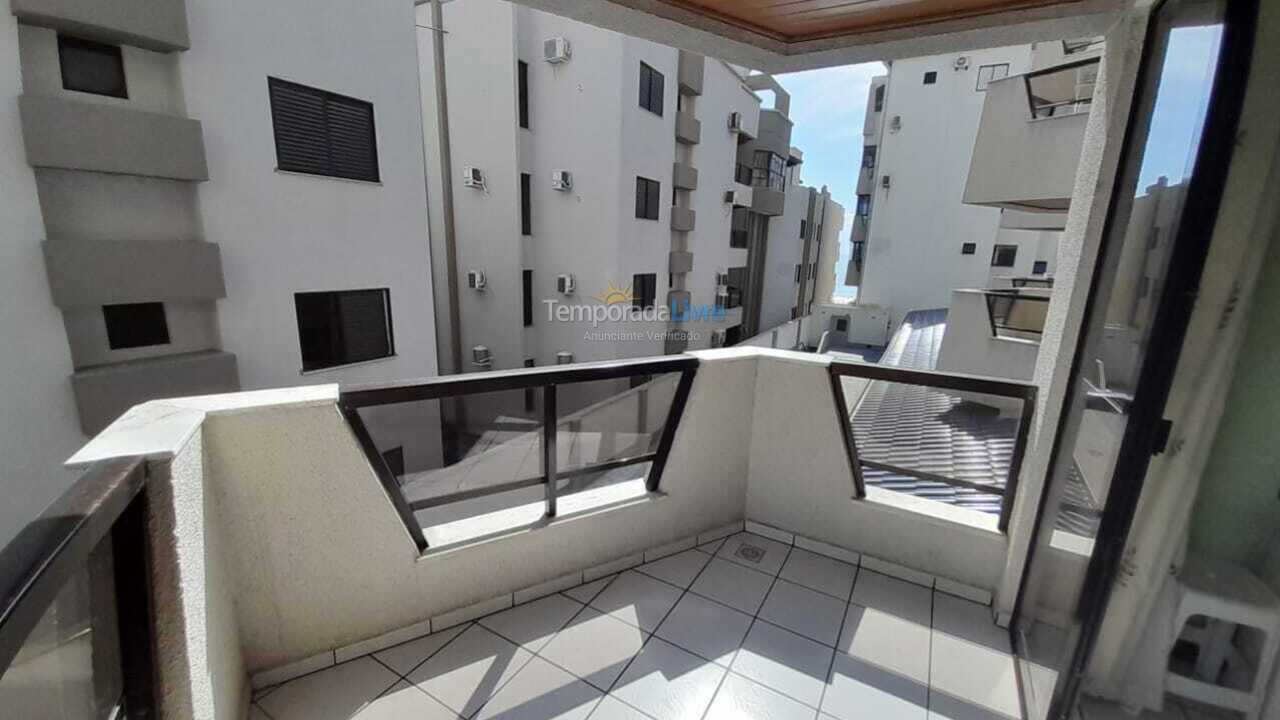 Apartamento para aluguel de temporada em Itapema (Meia Praia)