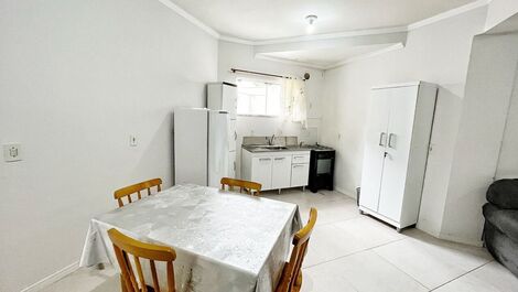 APARTAMENTO 1 QUARTO - 150 mtrs DO MAR