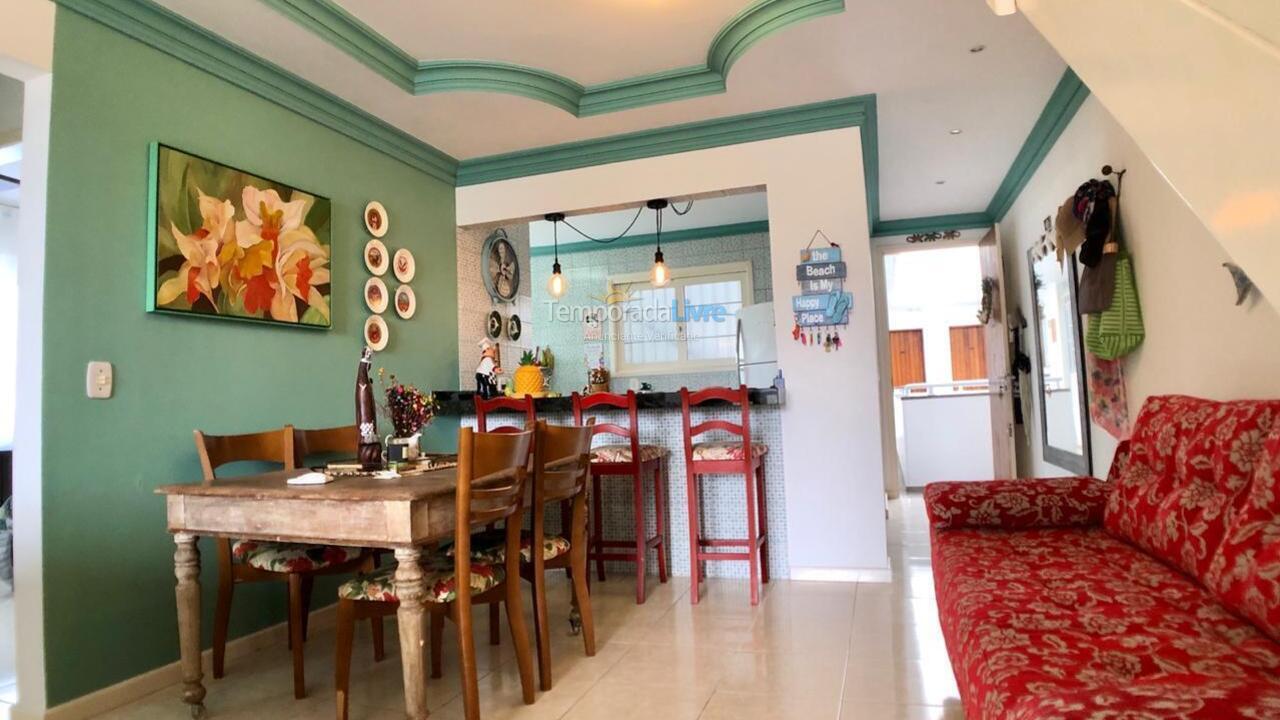 Apartamento para aluguel de temporada em Capão da Canoa (Centro)