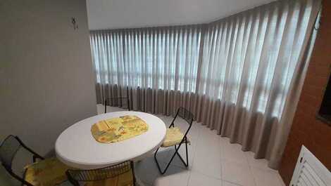 EXCELENTE APARTAMENTO - 3 VIVIENDAS